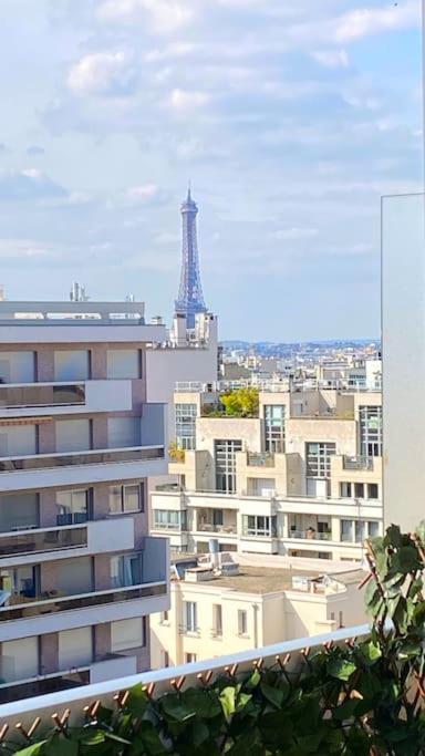 Nice Loft With Romantic View Over The Eiffel Tower Paris Extérieur photo